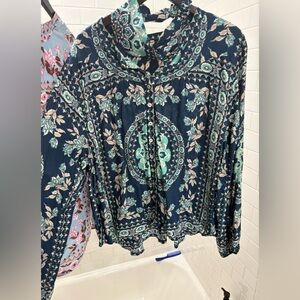 Hold 🤍🤍🤍🤍🤍